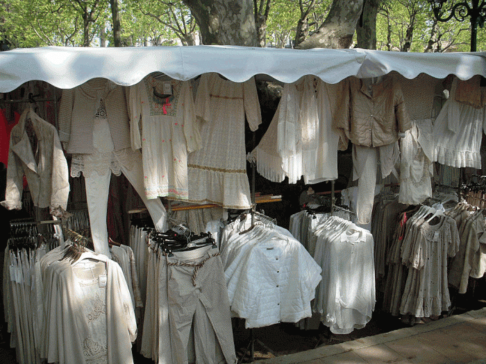 dress-stall