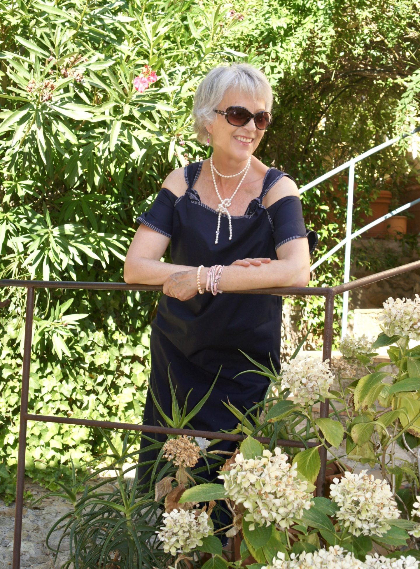 How I wore my cold shoulder cotton dress - Chic at any age