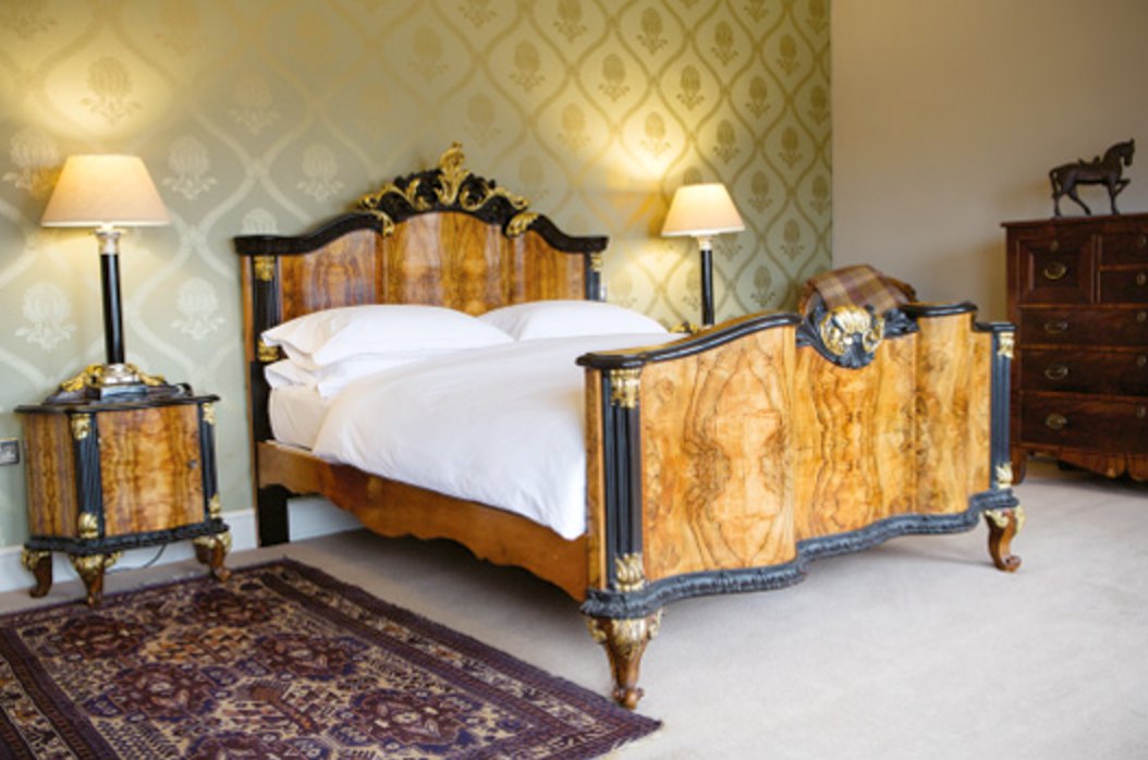 Bedroom at Grays Court Hotel