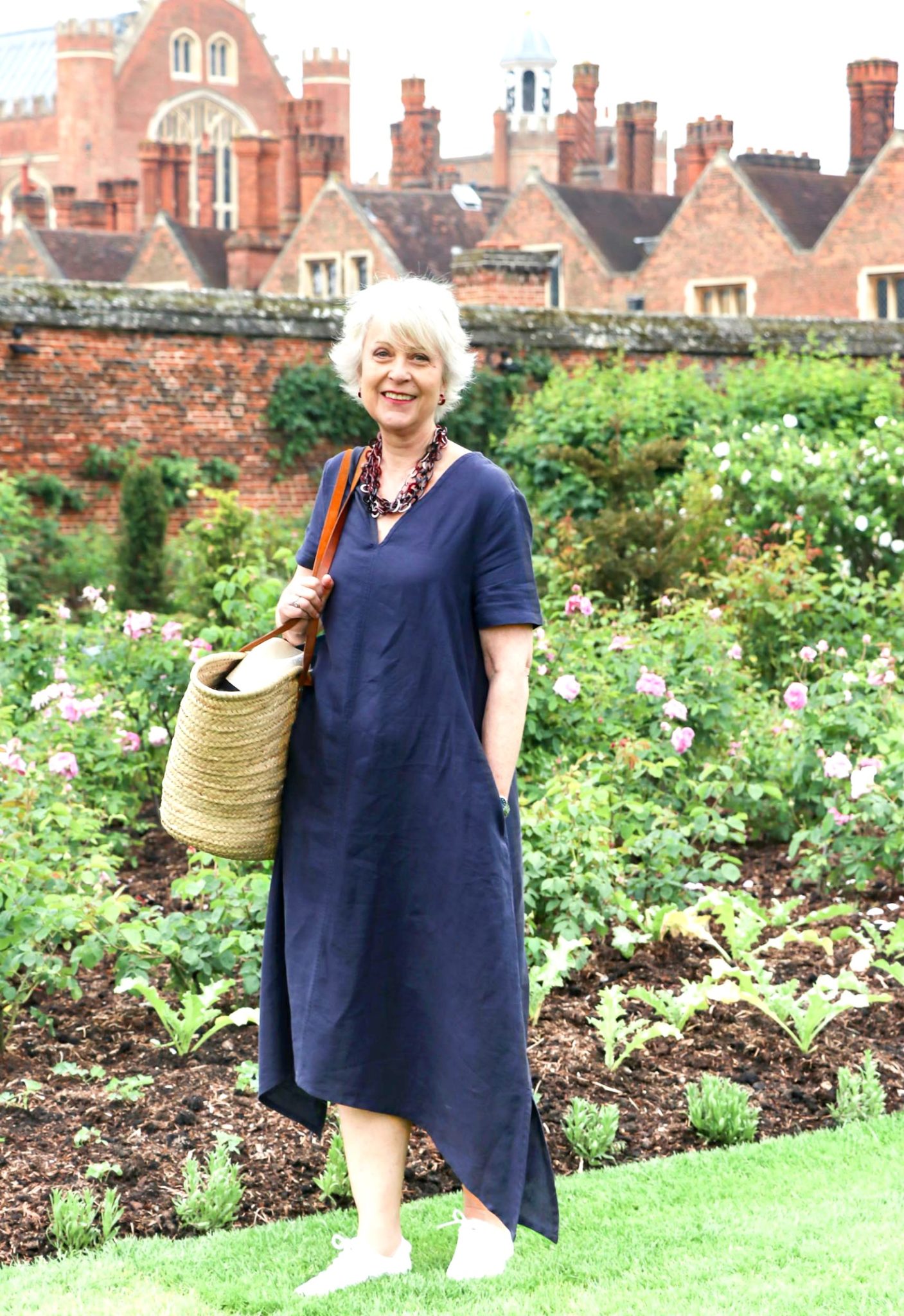 How I style my navy linen maxi dress