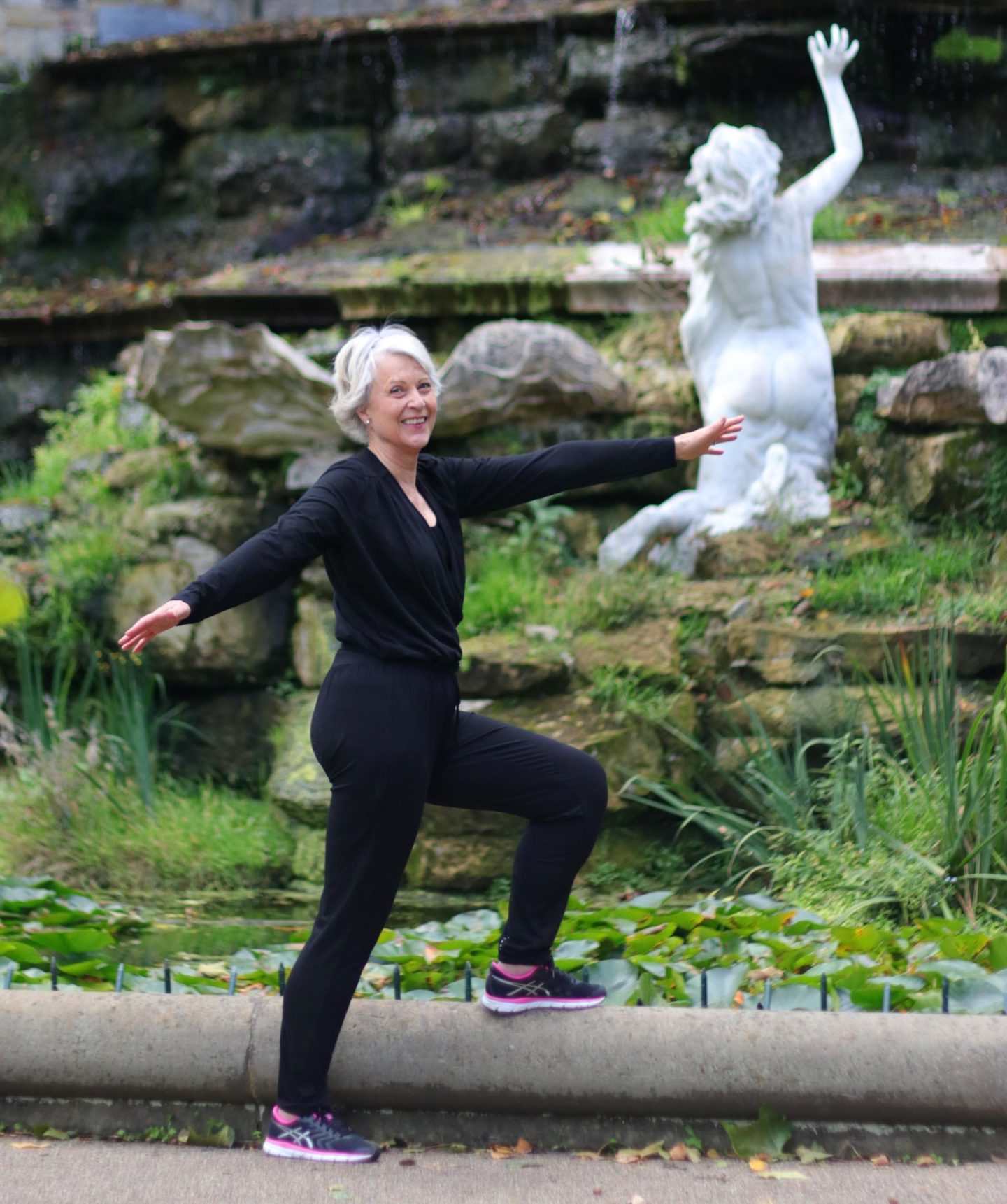 The benefits of exercise and wearing comfortable sustainable activewear