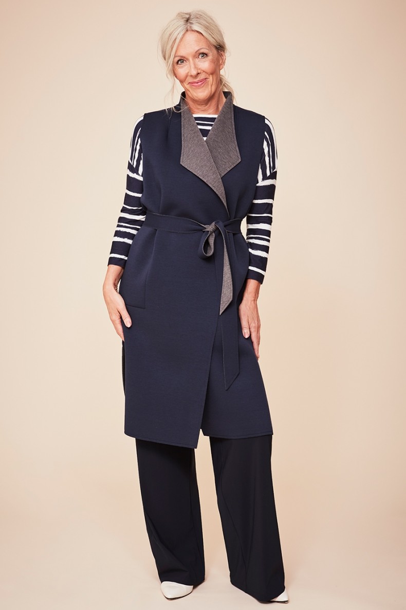 Reversible wool waistcoat