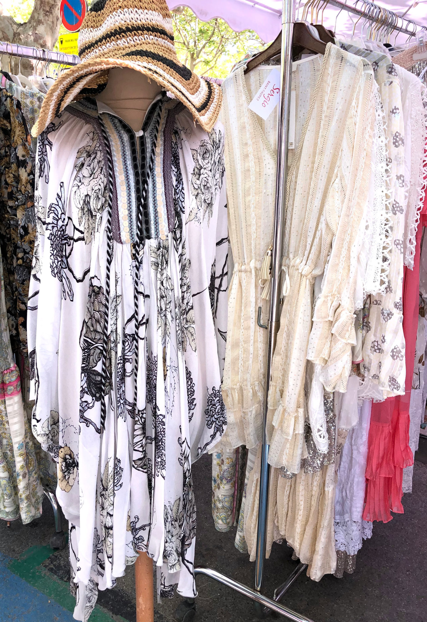 Black and white kaftan