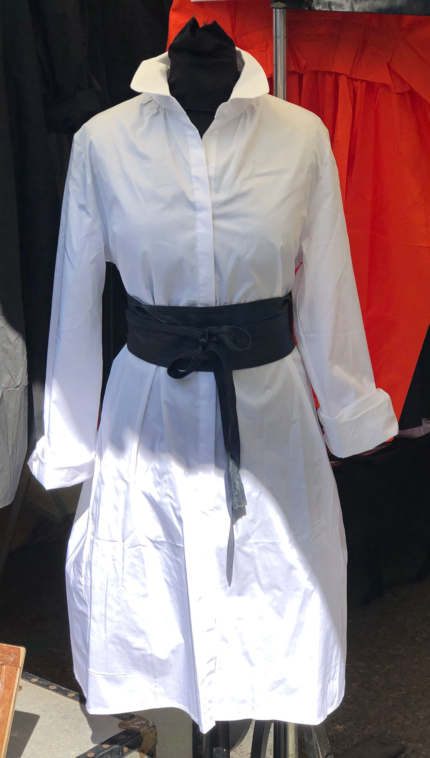 White tunic shirt & belt