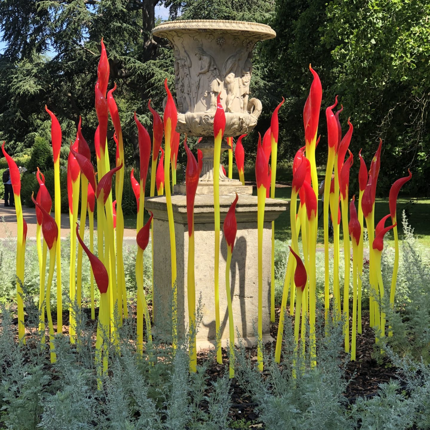 Chihuly glass statue