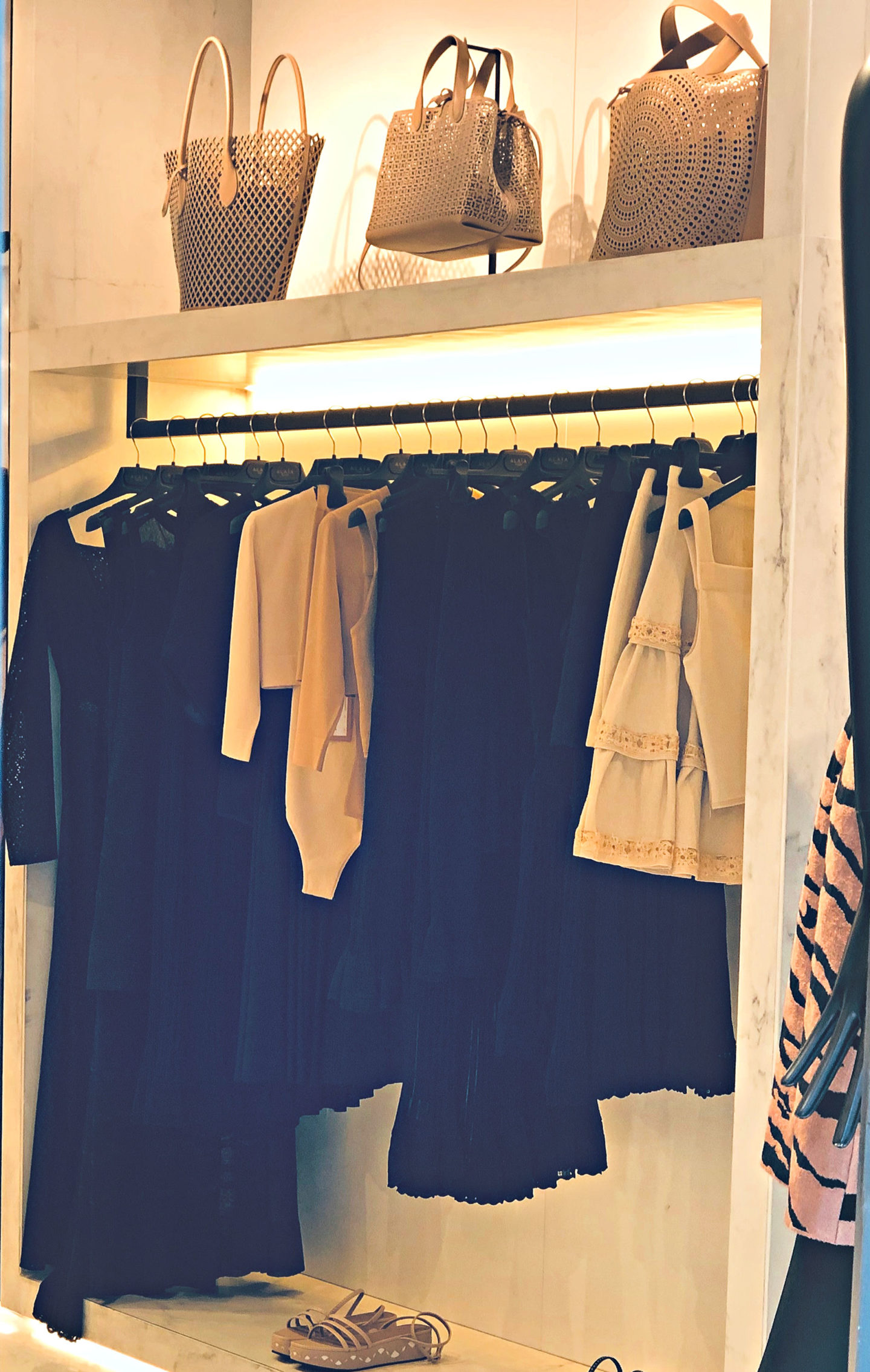 A tour of the shops in St.Tropez