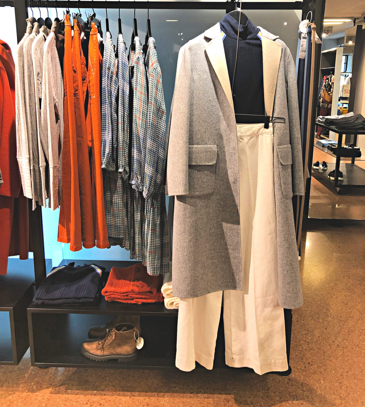 A tour of the shops in St.Tropez