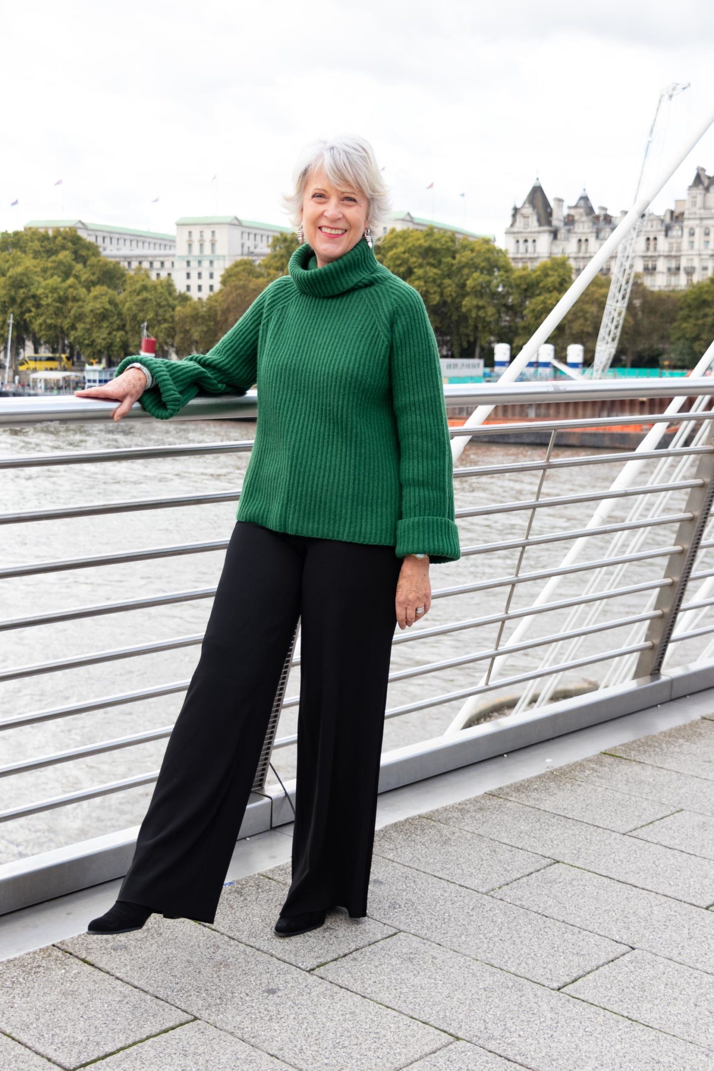 Green wool sweater and wide leg trousers