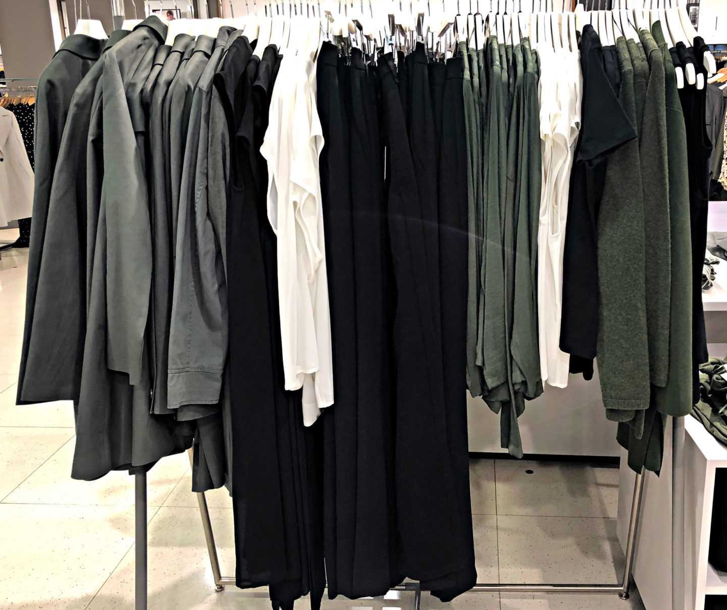 Monochrome - black and cream