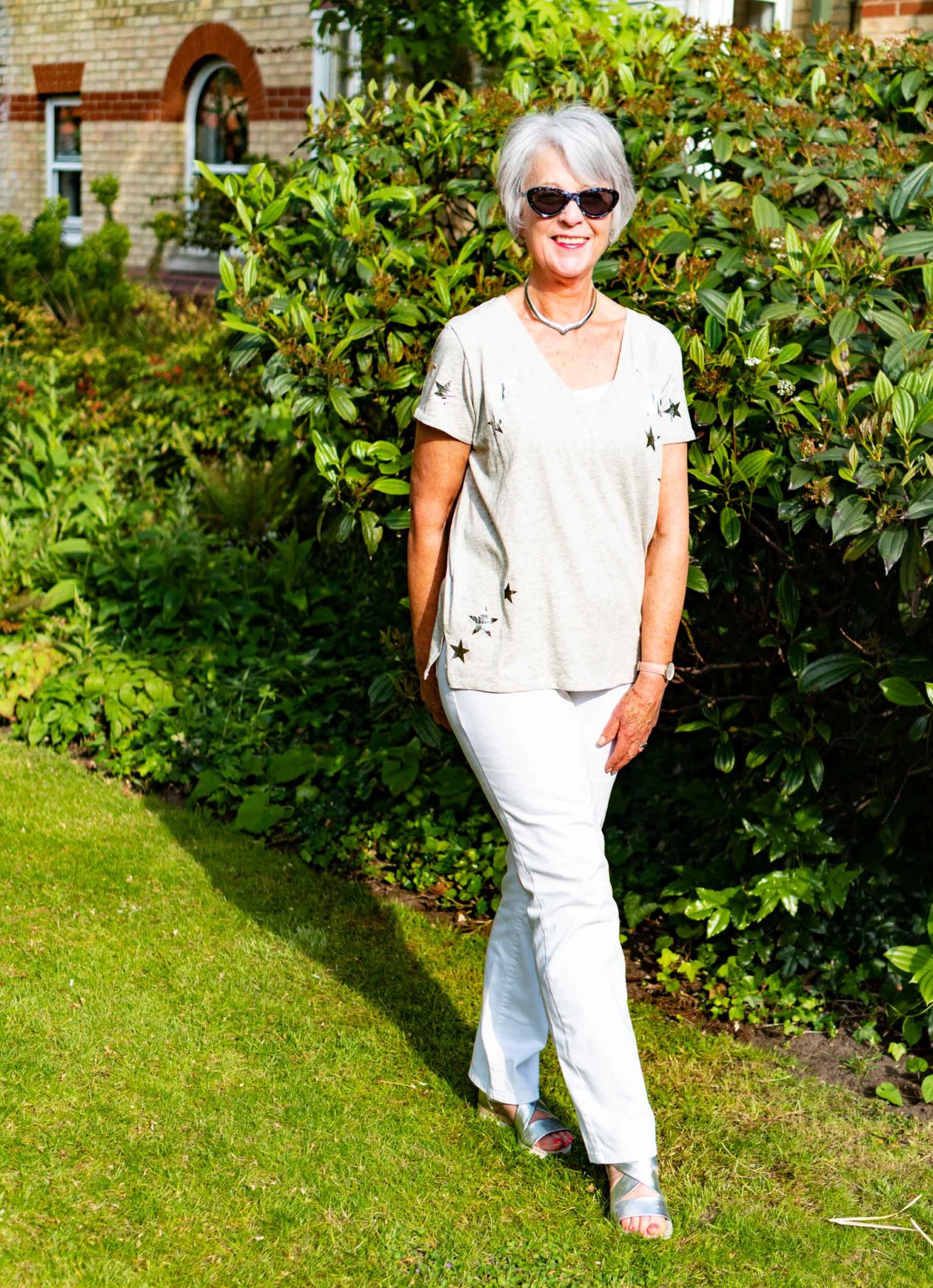 White jeans three ways - Chic at any age