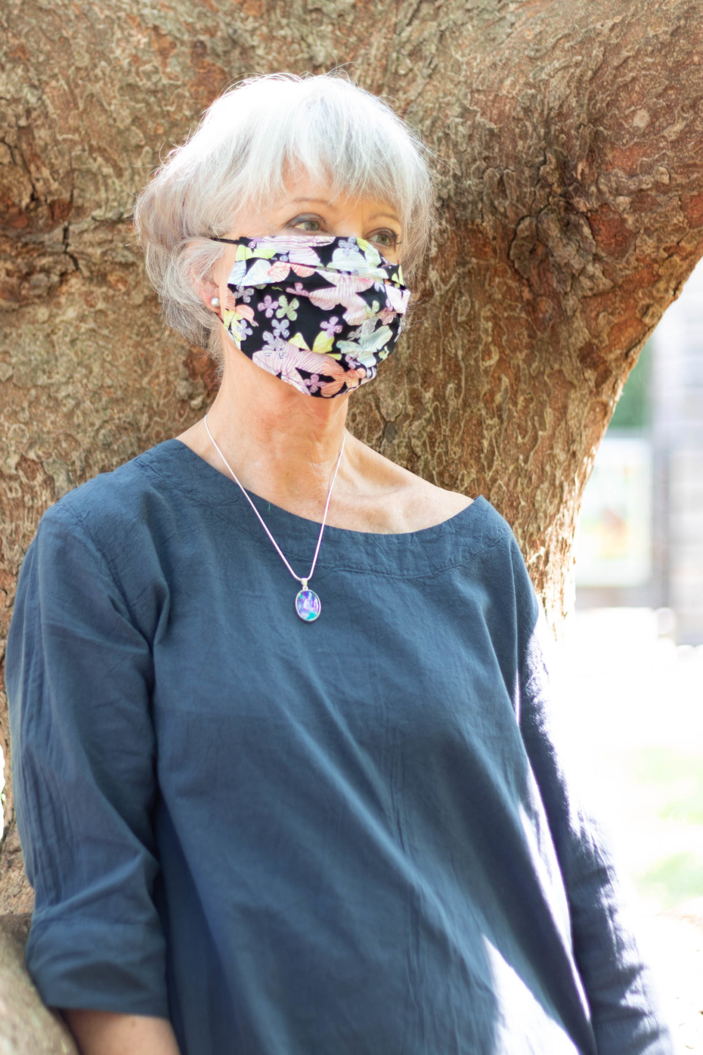 Cotton floral face mask and pendant