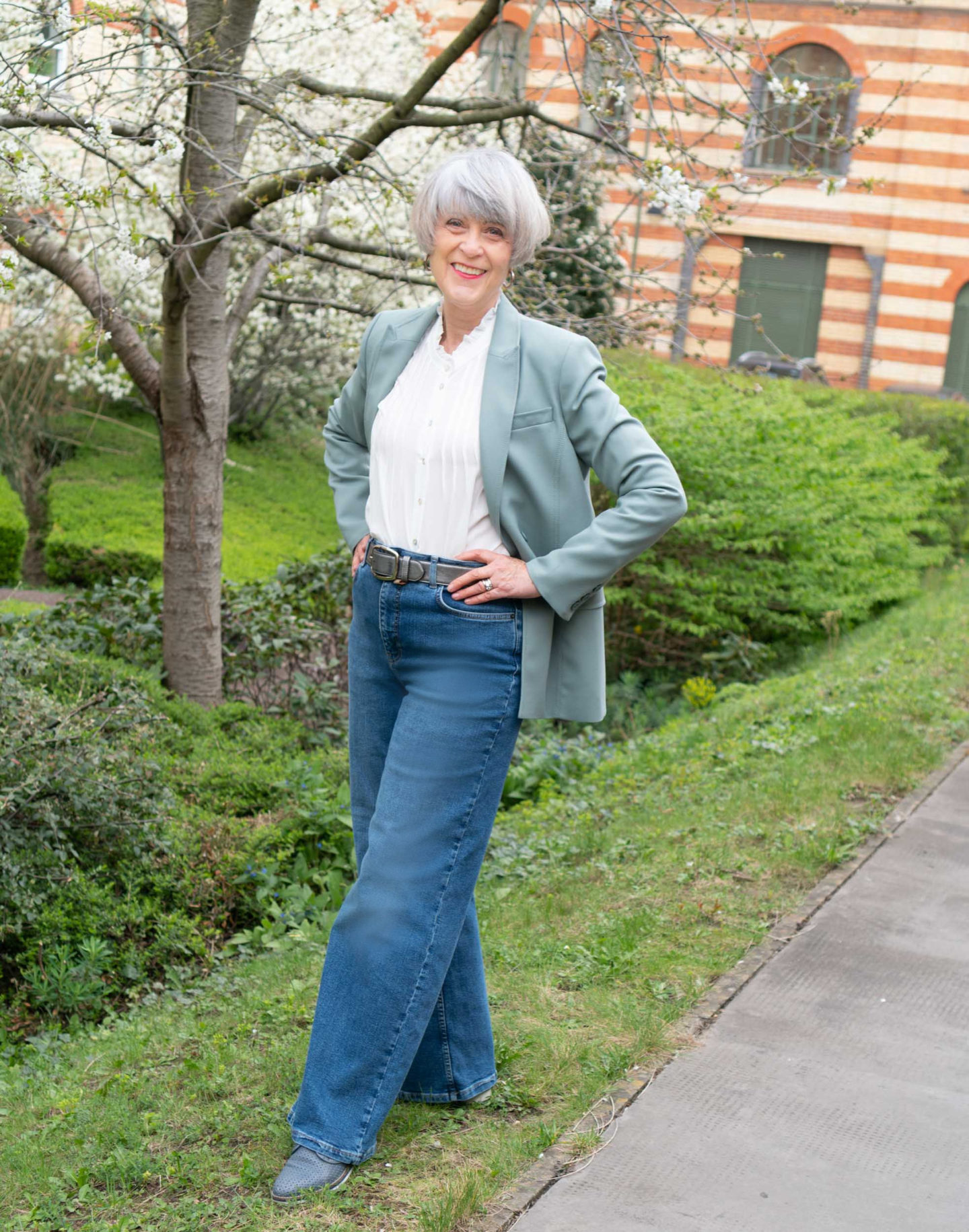 Wide leg jeans