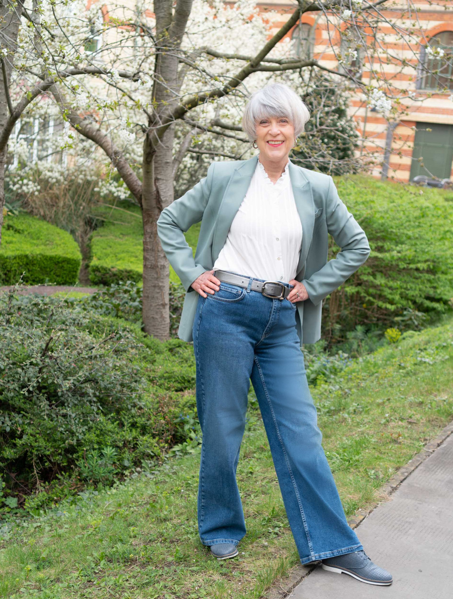 wide leg jeans for women over 50