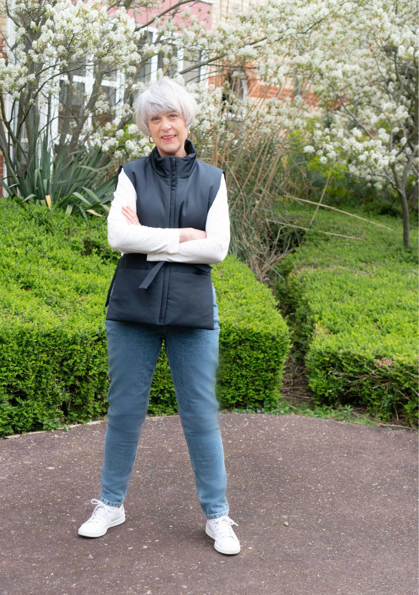 Mom jeans and padded waistcoat