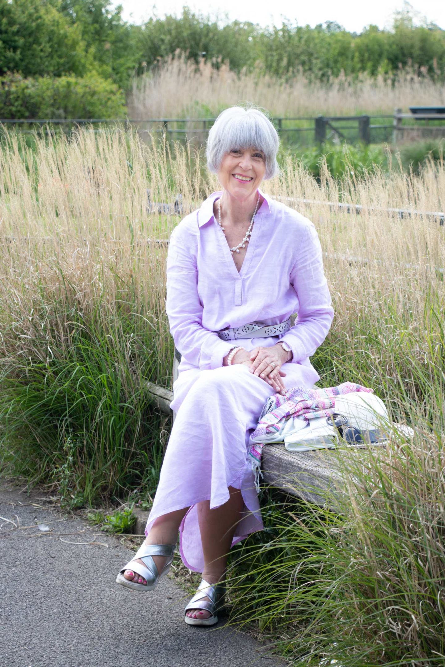 How to style a simple linen dress