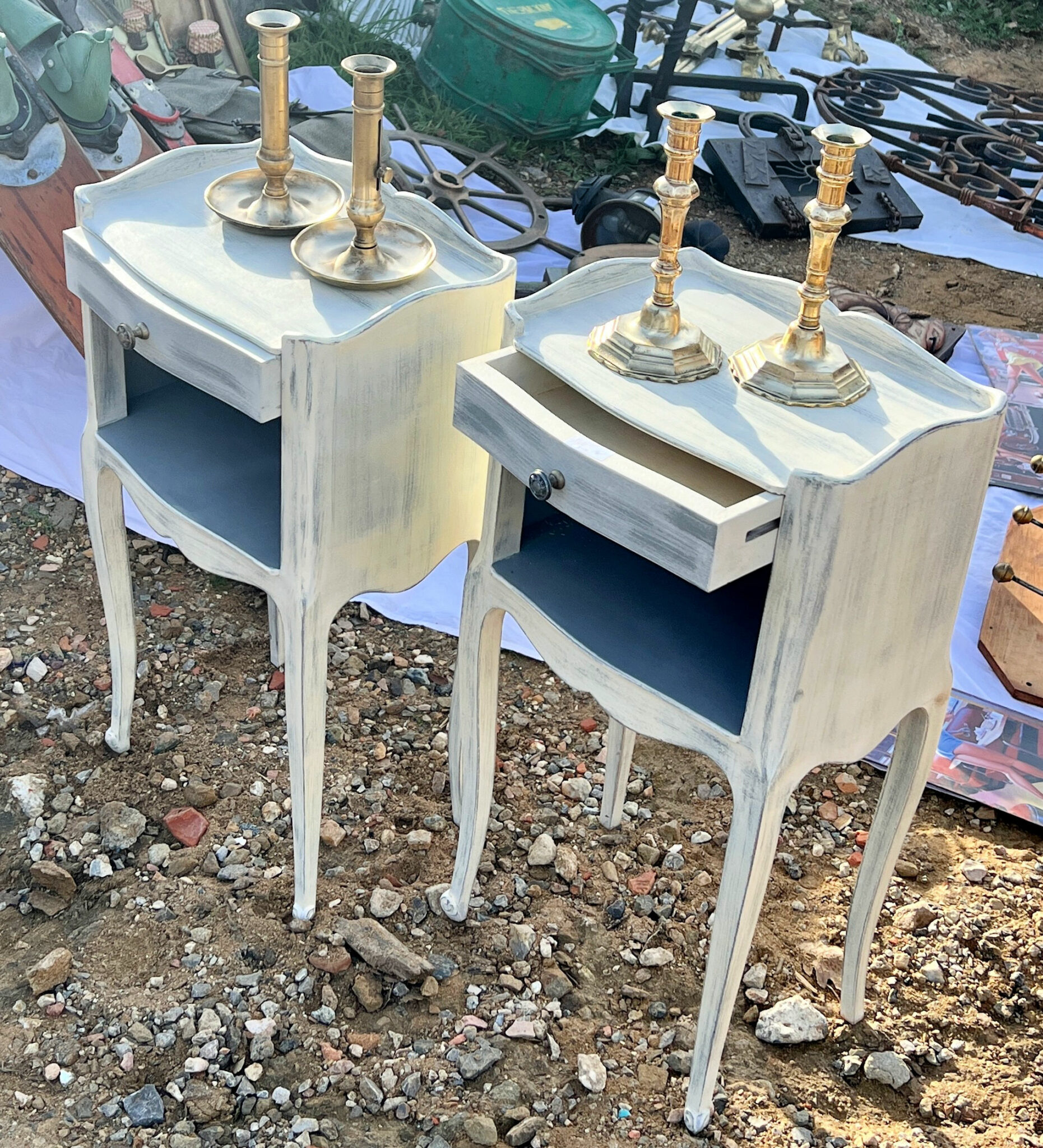 CABINETS AT BROCANTE COGOLIN