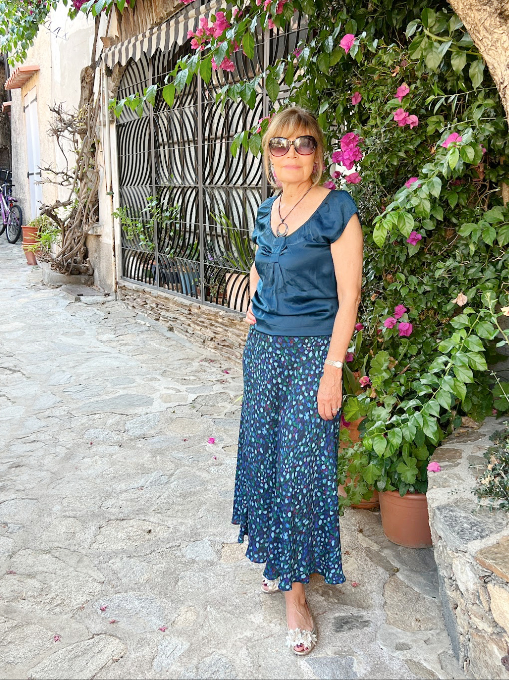 print midi skirt and simple satin top