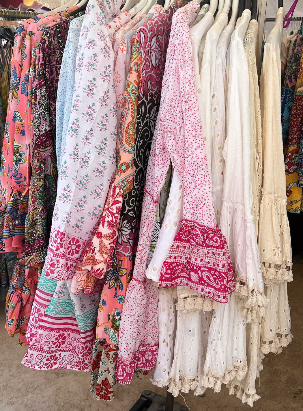 Short print dresses in St.Tropez market June 23