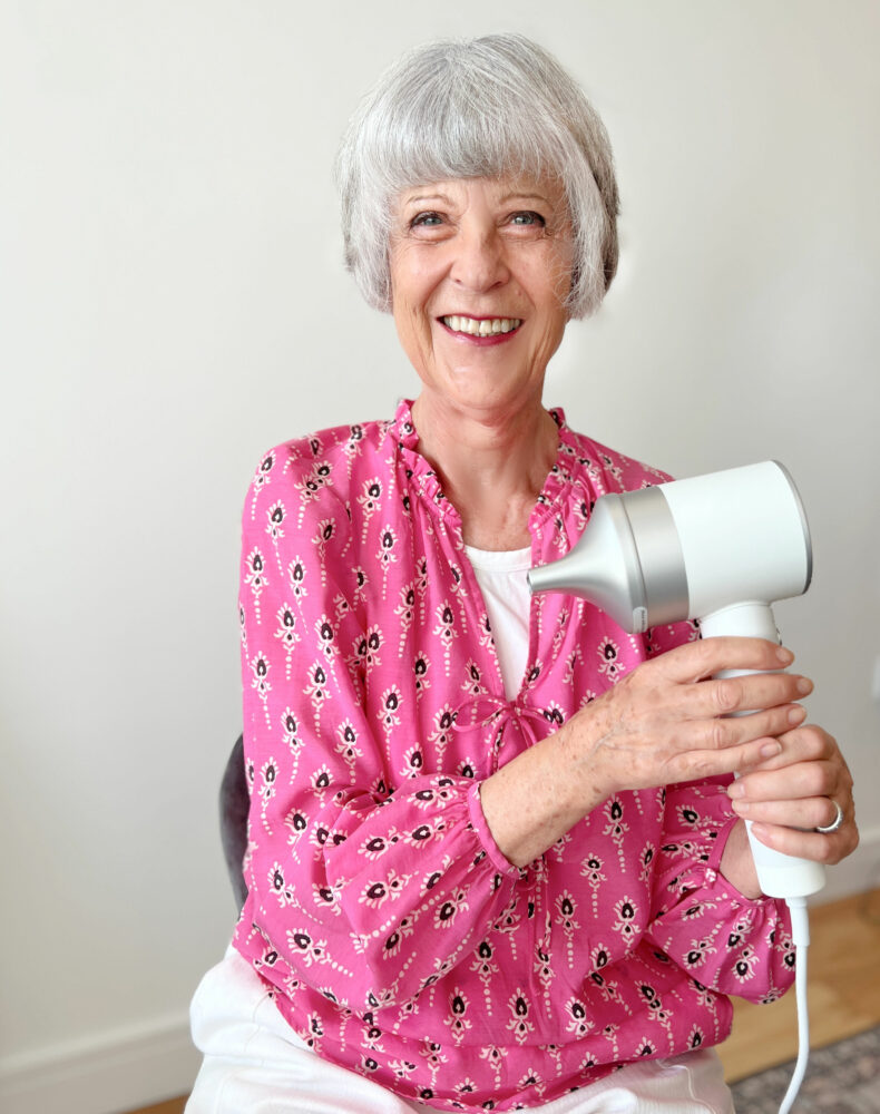 Zuvi Hairdryer